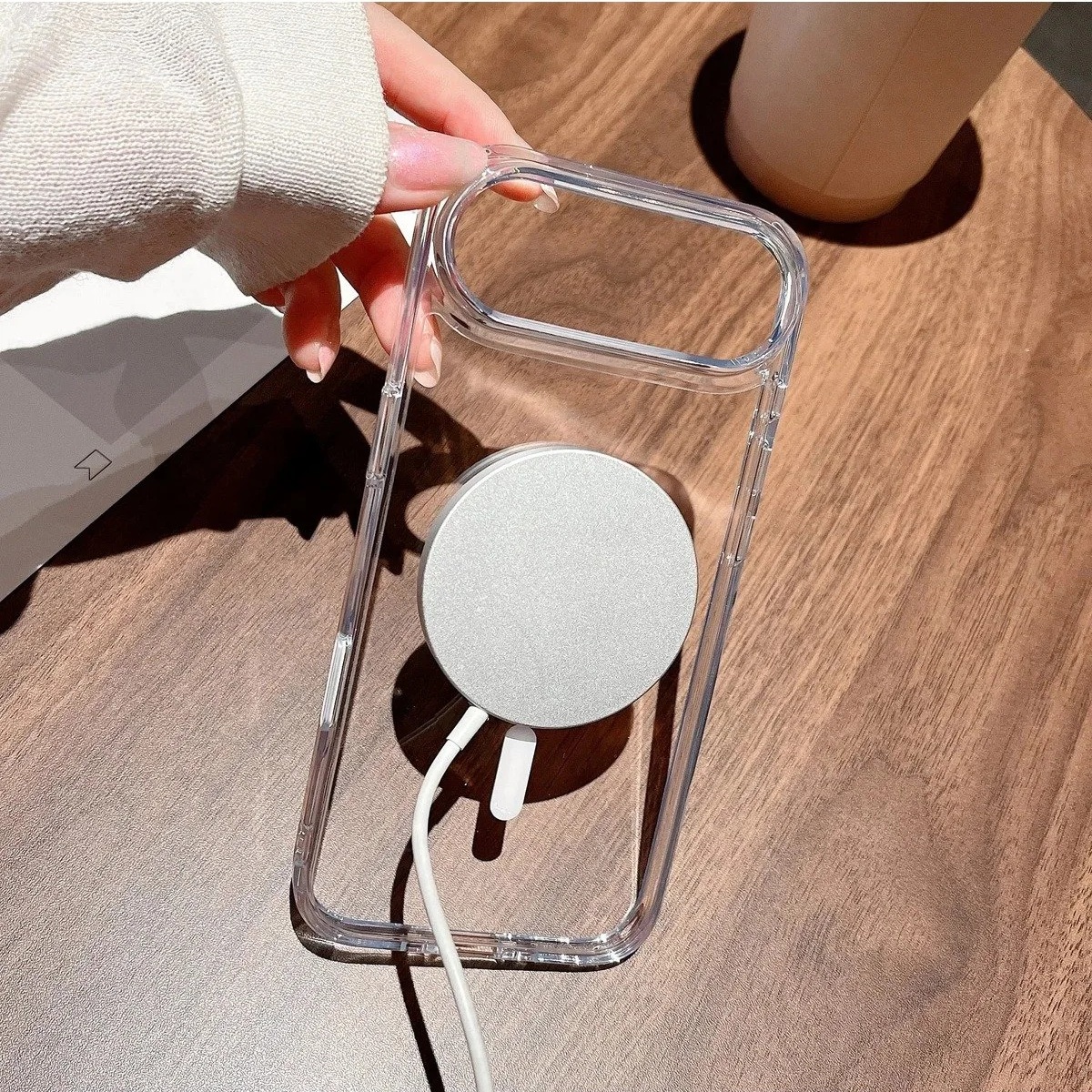 Iphone 18 Pro İçin Magsafe Özellikli Şeffaf Kılıf Iphone 18 Pro İçin Magsafe Özellikli Şeffaf Kılıf